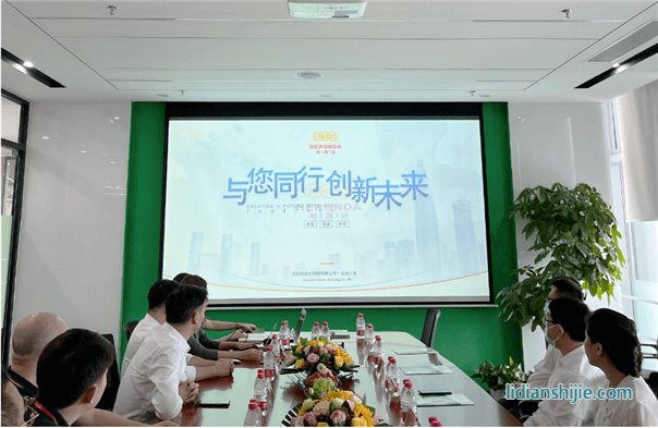 四川省南充市領(lǐng)導(dǎo)蒞臨和潤(rùn)達(dá)視察指導(dǎo)工作