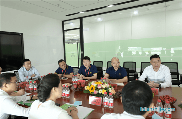 四川省南充市領(lǐng)導(dǎo)蒞臨和潤(rùn)達(dá)視察指導(dǎo)工作