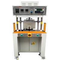 側(cè)式注膠單工位一體機